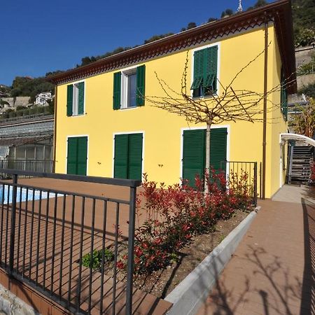 Agriturismo Ca Du Bega Arma di Taggia Eksteriør billede