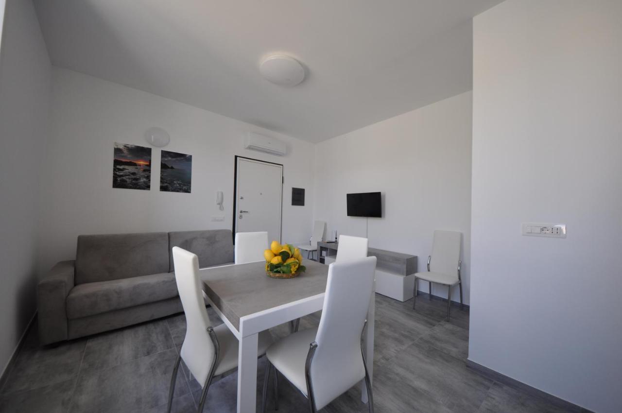 Agriturismo Ca Du Bega Arma di Taggia Eksteriør billede